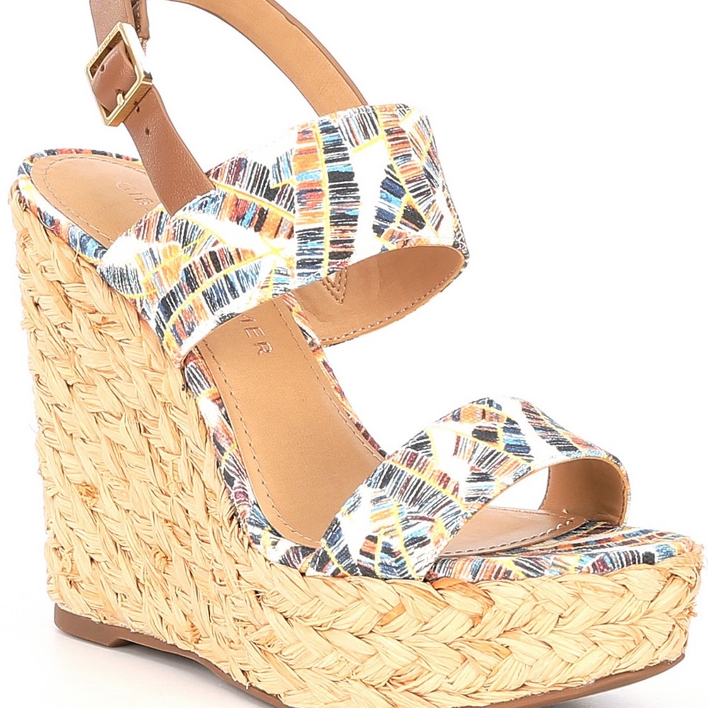 Gibson and Latimer Women's Wedges